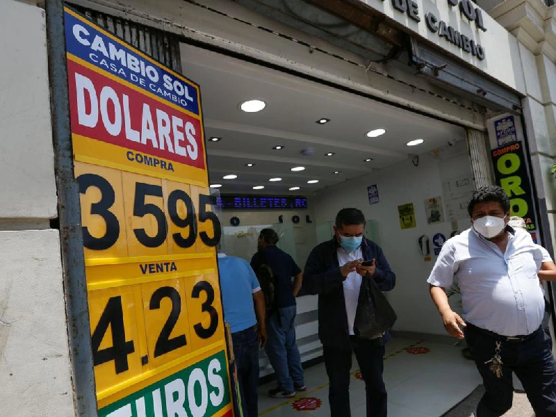 Peruvian sol currency exchange house in Lima | Conde Travel Adventures