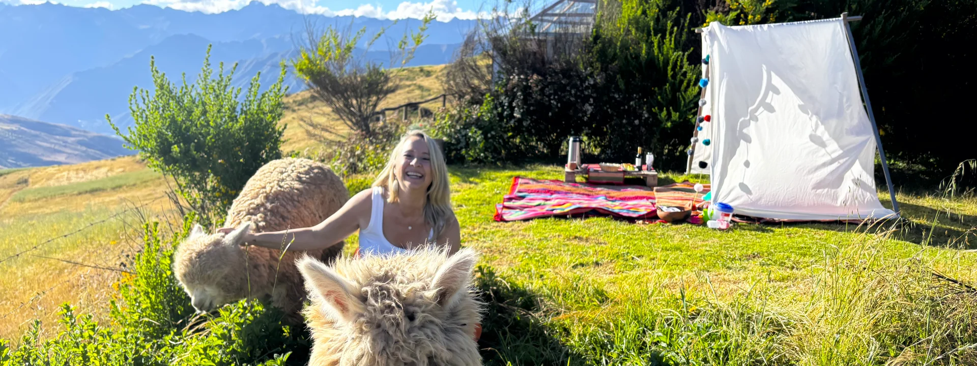 Couple enjoying a luxury Sacred Valley tour experience in Peru | Conde Travel Adventures